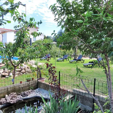 La Magnolia Bed & Breakfast 4*